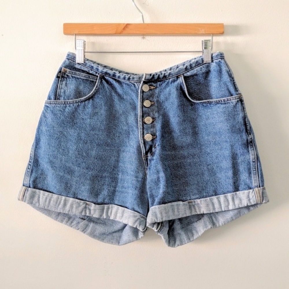 Vintage 80s High Rise Button Fly Shorts by Gitano